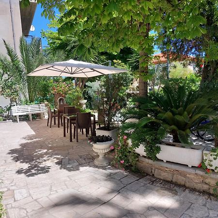 B&B La Fontanella Сан-Бенедетто-дель-Тронто Экстерьер фото
